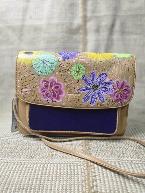 Field of flowers - Image 2